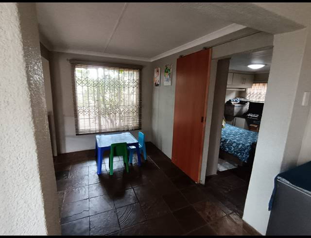 2 BEDROOM TOWNHOUSE FOR SALE IN SAFARI GARDENS